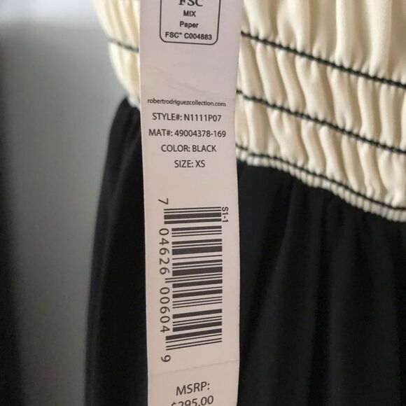 ROBBI & NIKKI Chiffon Wide Leg Smocked Jumpsuit Beige Black Strapless XS NWT - Picture 6 of 7